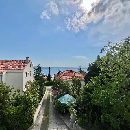 Apartmani Marija Dramalj Exterior photo