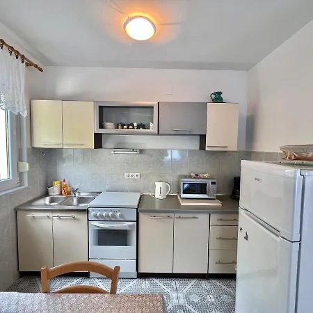 Apartmani Marija Dramalj Exterior photo