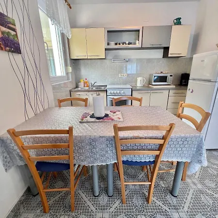 Apartmani Marija Dramalj Exterior photo