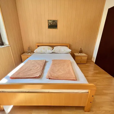 Apartmani Marija Dramalj Exterior photo
