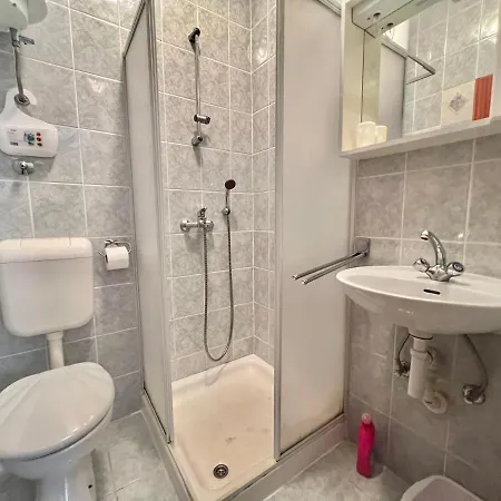 Apartmani Marija Dramalj Exterior photo