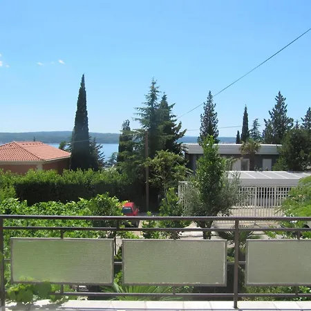 Apartmani Marija Dramalj Exterior photo